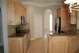 5th image of 400 E Coleman Dr