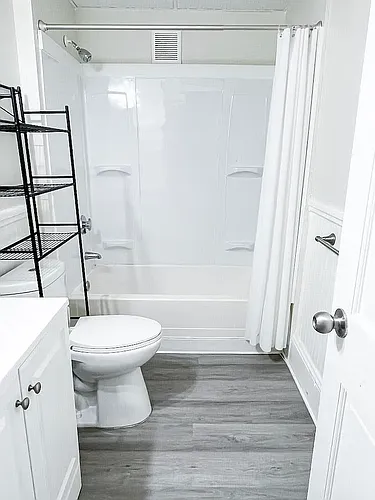 144 Pearl St #1 Photo 1