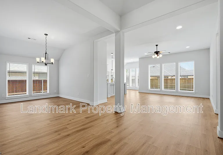 1814 Buckeye Ln — Photo 15