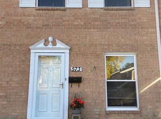 573 Adrian Ct, Brookville, OH 45309