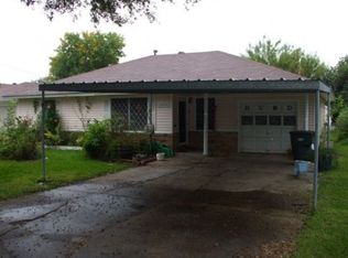 3835 Woodrow Dr, Port Arthur, TX 77642