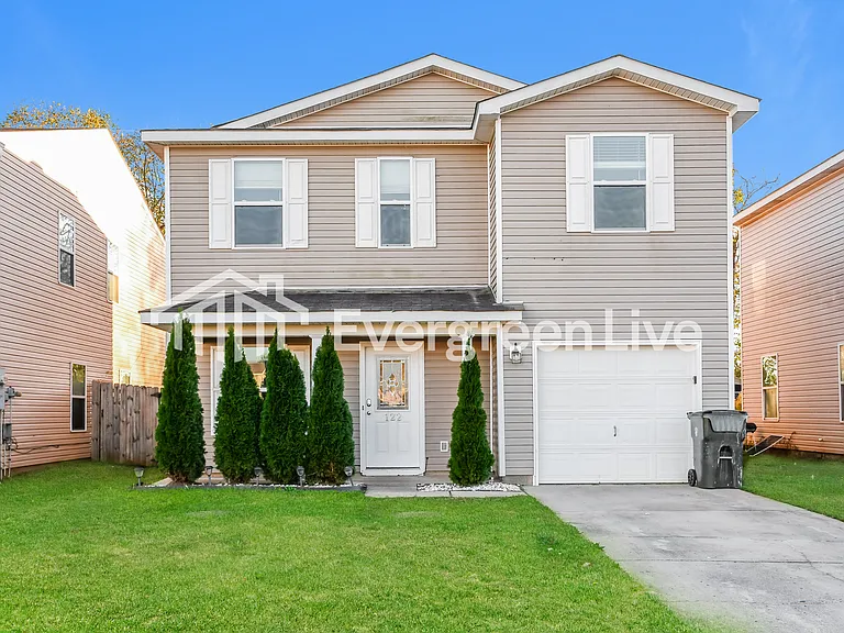 122 Cloverbrook Dr — Photo 1