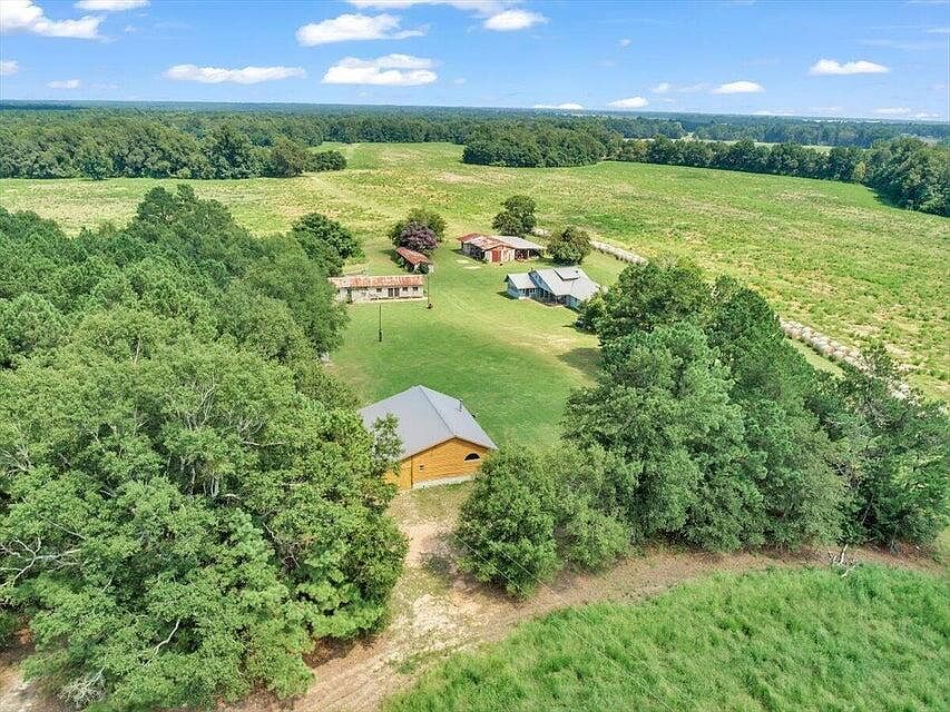 1st image of 356 Massey-Doss Road