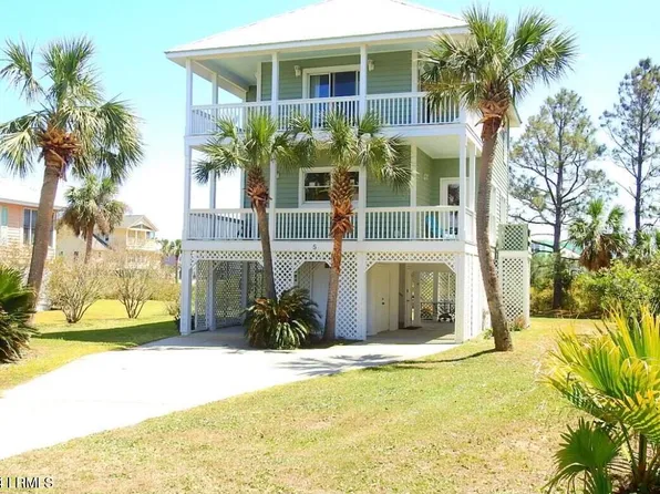 5 Scallop Court, Harbor Island, SC 29920