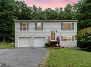 34 Liberty Dr, Mount Holly Springs, PA