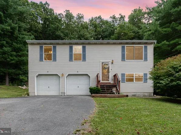 34 Liberty Dr, Mount Holly Springs, PA 17065