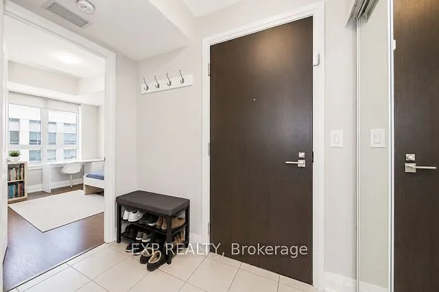 1070 Sheppard Ave W #1514 — Photo 11