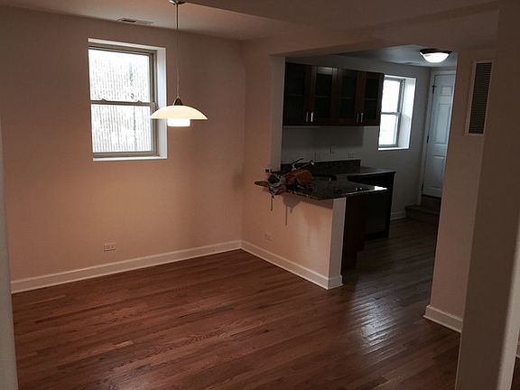 3rd image of 1673 W Farwell Ave APT Gs