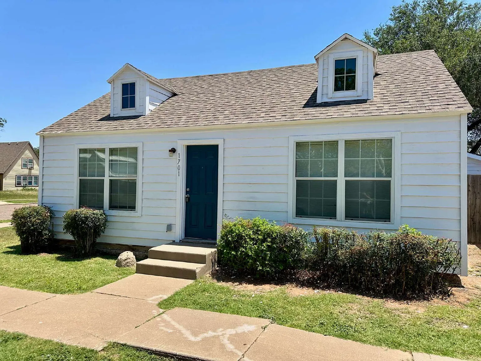 1 bed, 1.0 bath, 630 sqft, $650 — Photo 2