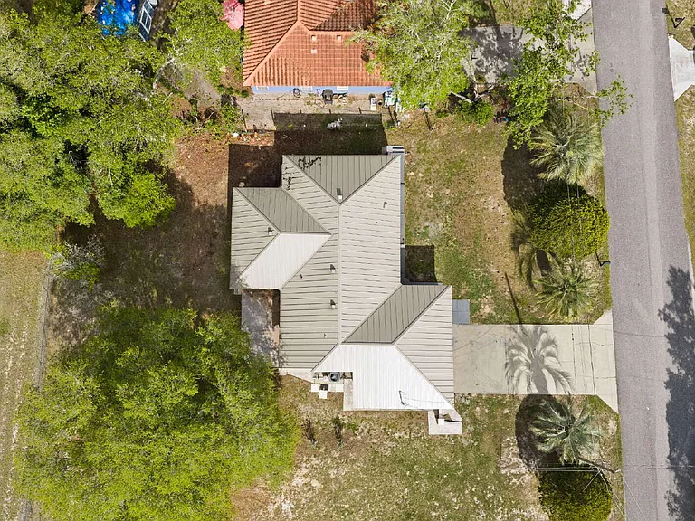 3 Olive Drive Run — Photo 24