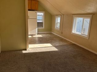 321 Idaho St, Gooding, ID 83330