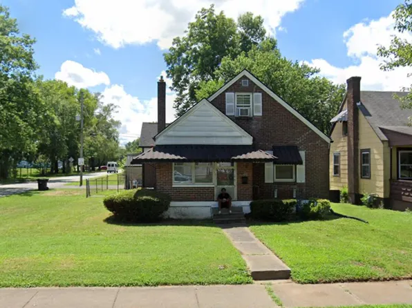 1400 Homeview Dr, Louisville, KY 40215