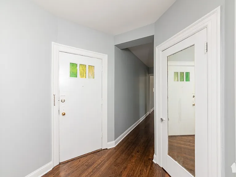 312-20 Lee St #3121 — Photo 5
