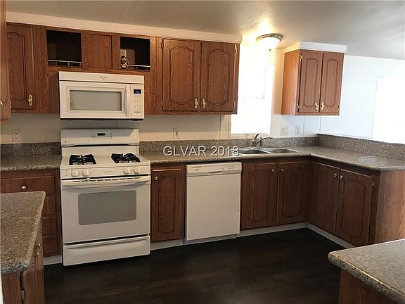 3rd image of 6148 Shenandoah Ave #0