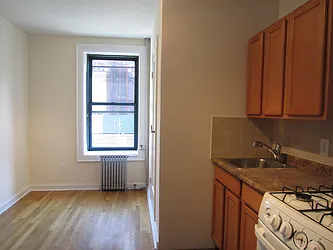 Rented by City Connections Realty