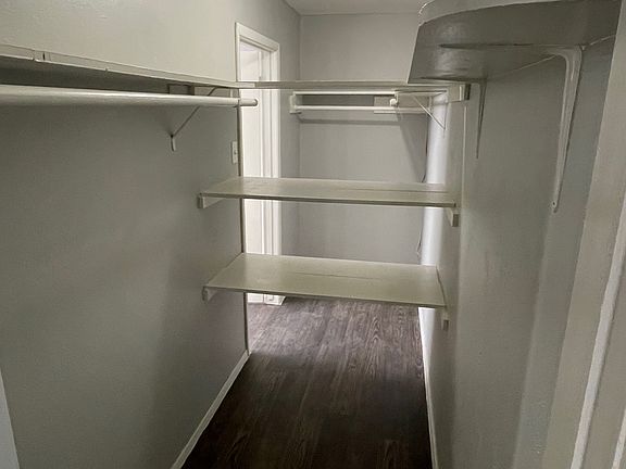 5th image of 1301 S Hood St #12