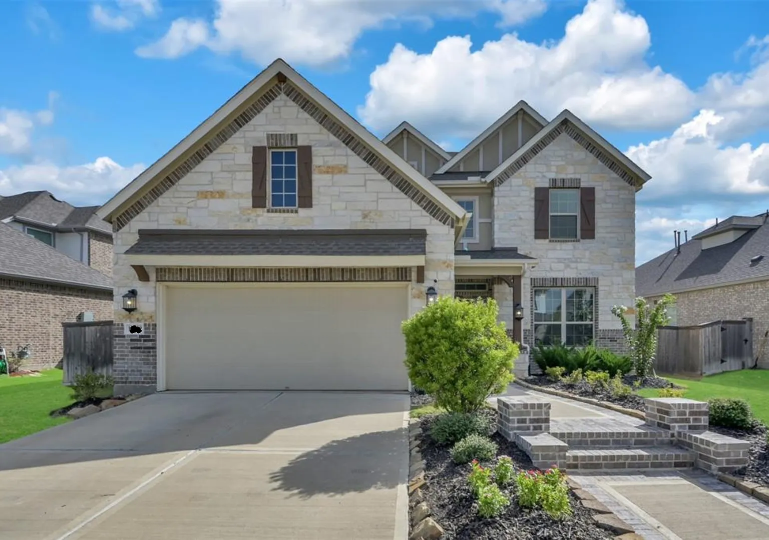 15122 Red Buckeye Dr — Photo 1