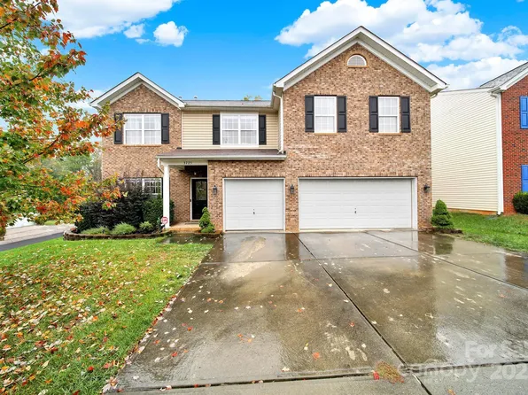3725 Caldwell Ridge Pkwy, Charlotte, NC 28213