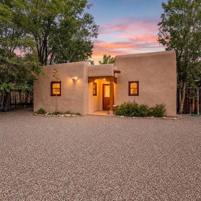 121 Bob St, Santa Fe, NM 87501