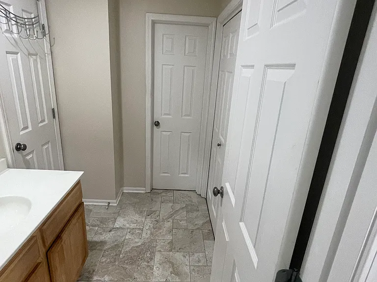 13001 Everett Ct — Photo 37