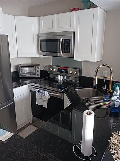 2nd image of 1600 Park Cir #1-518-1
