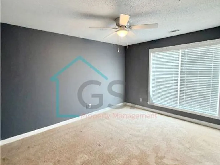 225 Laurel Trace Cir — Photo 10