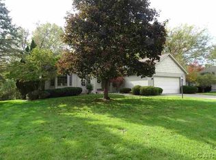 11205 Village Ln, Clinton, MI