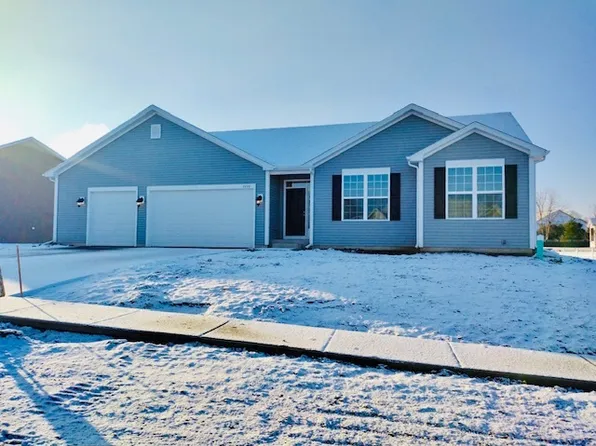 2226 Tyler Trl, McHenry, IL 60051