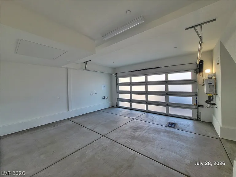 643 Fortis Creek St — Photo 23