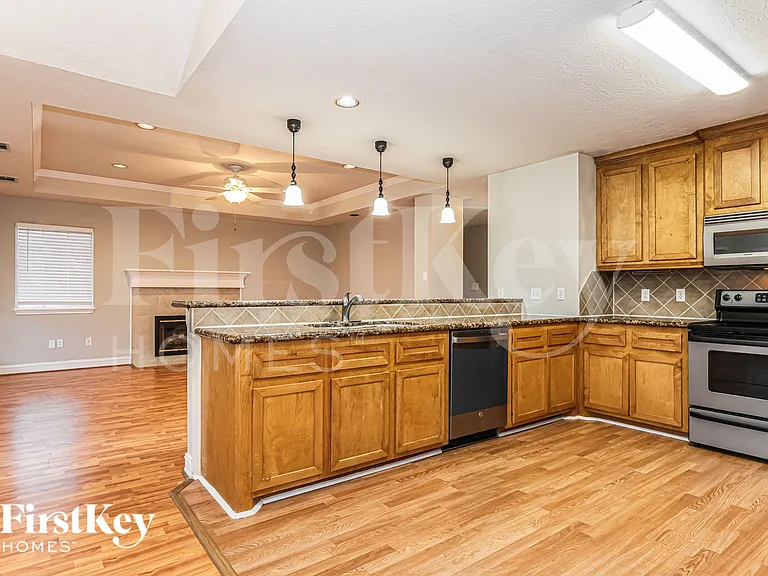 112 Golfview Dr — Photo 10