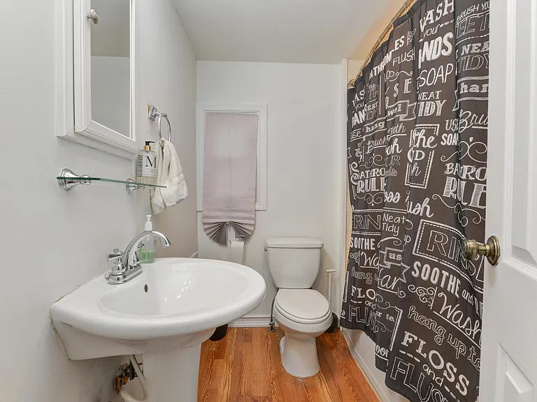 14 Seabird Ave — Photo 7