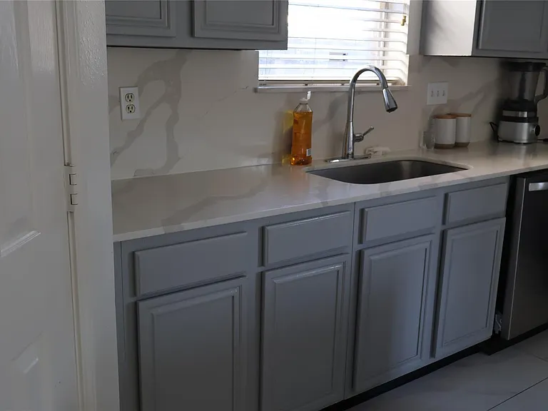 710 Hidden Rdg W — Photo 7