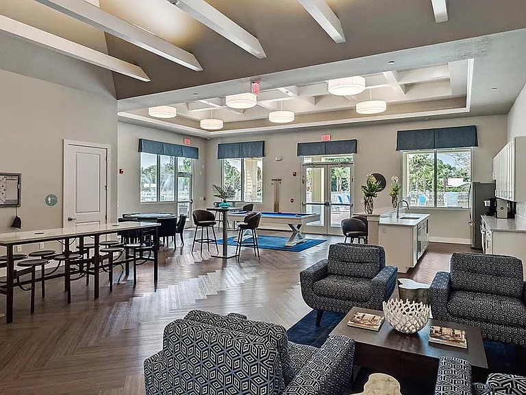 Waterline Bonita Springs — Photo 18