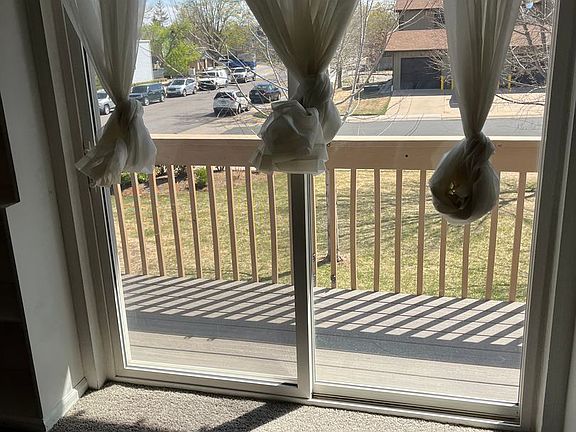 3rd image of 1606 Cottonwood Dr APT 10