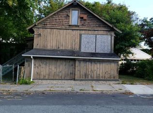 22 Sprague St, Fall River, MA 02724