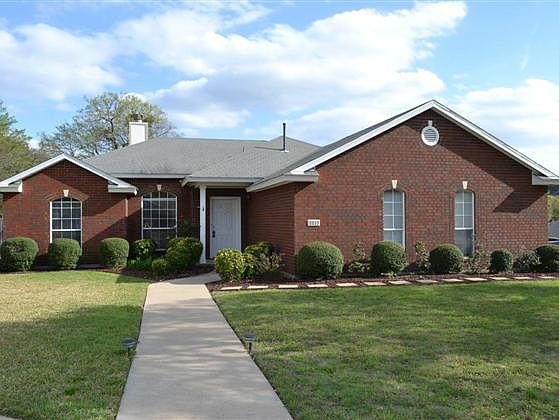 1st image of 2210 Cathie Cir