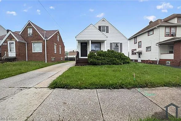 10721 Plymouth Ave — Photo 1