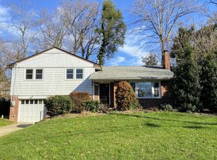 7319 Charlotte St, Springfield, VA 22150