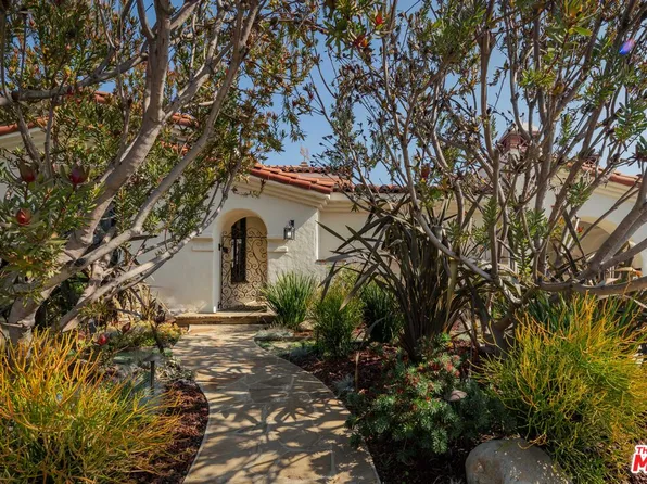 1062 Alvira St, Los Angeles, CA 90035