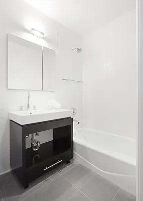 Rented by Two Trees | media 14