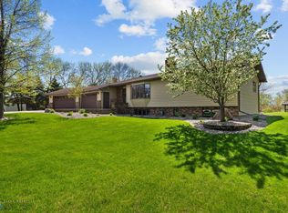 8030 Myron Rd, Wahpeton, ND 58075