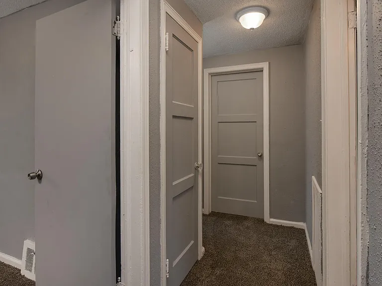10434 Merlin St — Photo 4