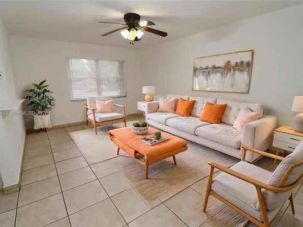 1901 Fillmore St APT 204, Hollywood, FL 33020