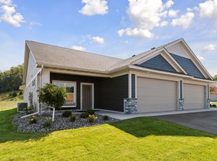 1417 Kenai Pl, River Falls, WI 54022