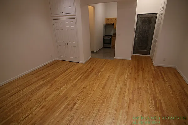 Rented by America Mecca Realty LLC | media 25