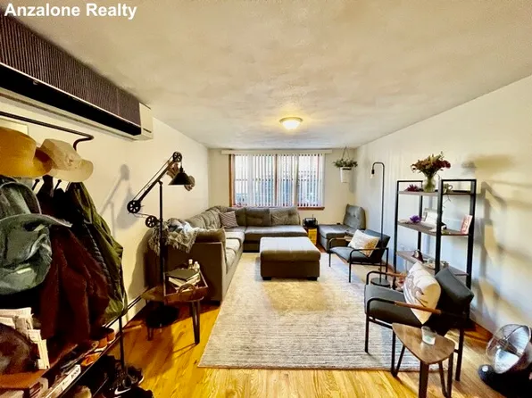 170 Endicott St, Boston, MA