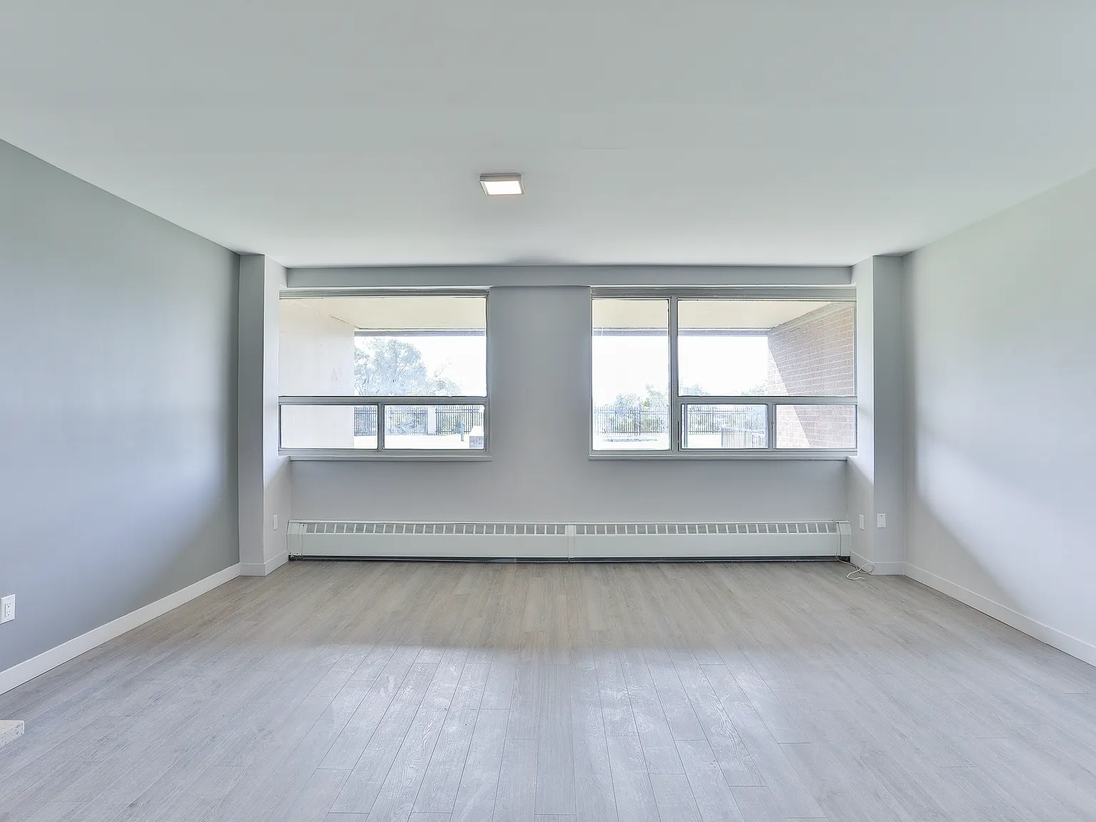 160, 170, 180 and 200 Chalkfarm Dr. — Photo 4