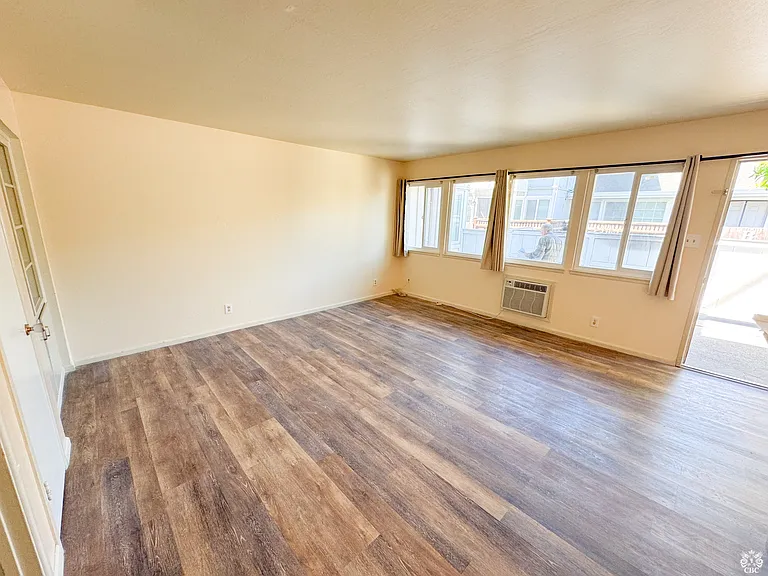 1807 El Parque Ct #B — Photo 29