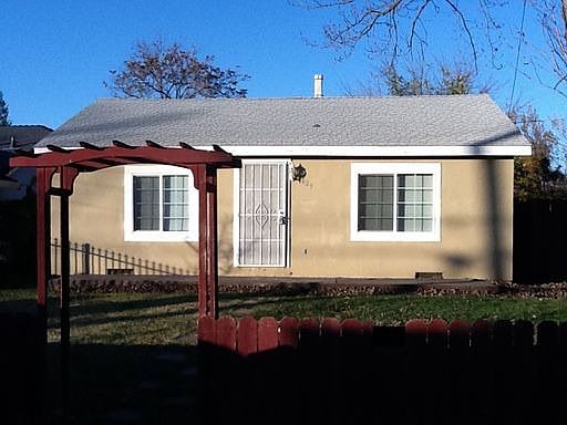 1st image of 629 Kesner Ave