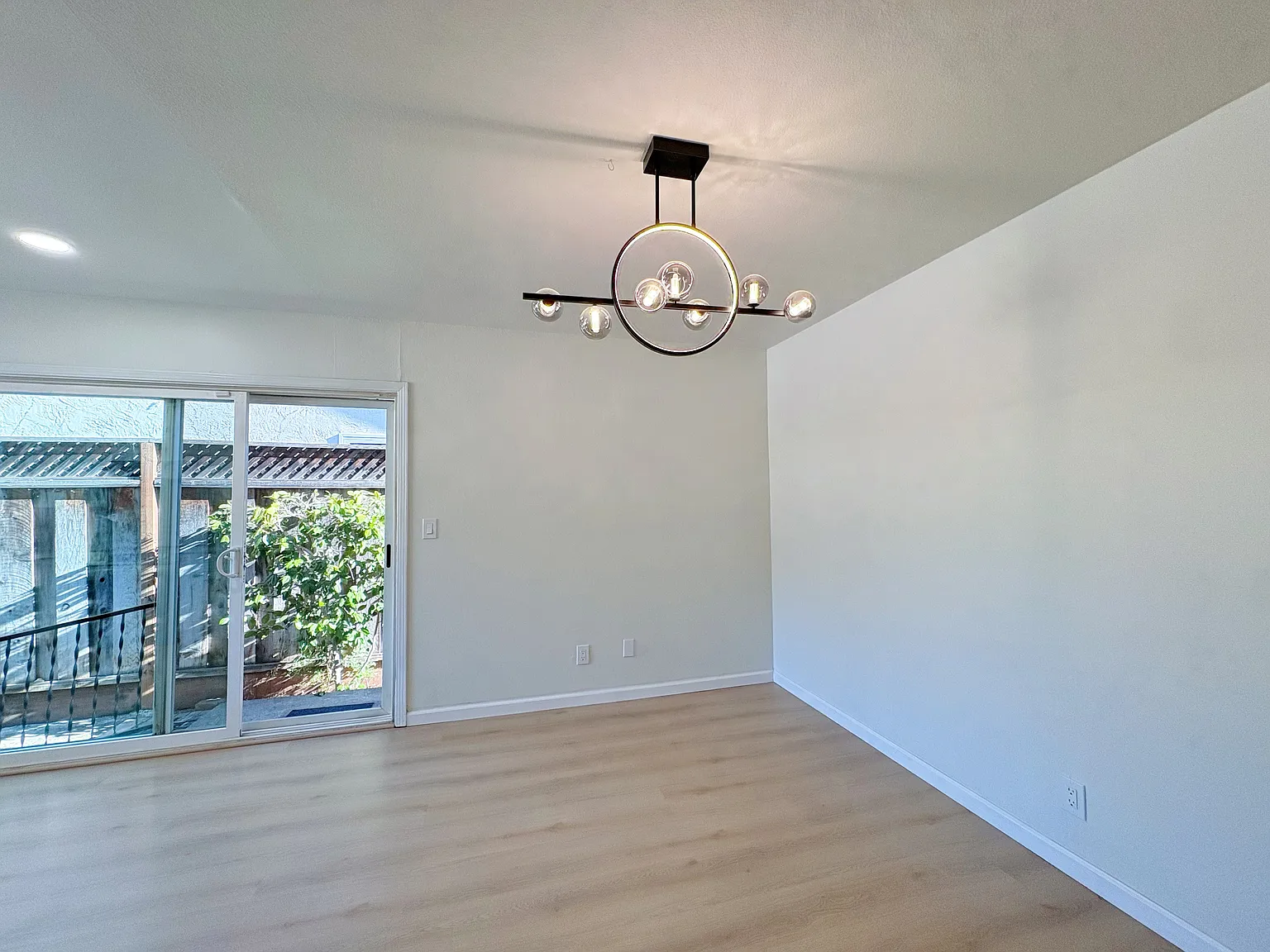 6410 Camino Verde Dr — Photo 4